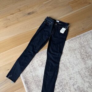 MOTHER Dark Blue Looker Ankle Frey  Jeans